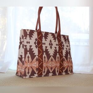 Wrangler Purse (LARGE)